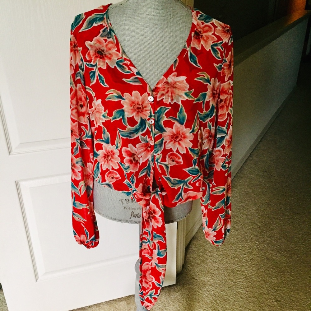 Show Me Your Mumu top